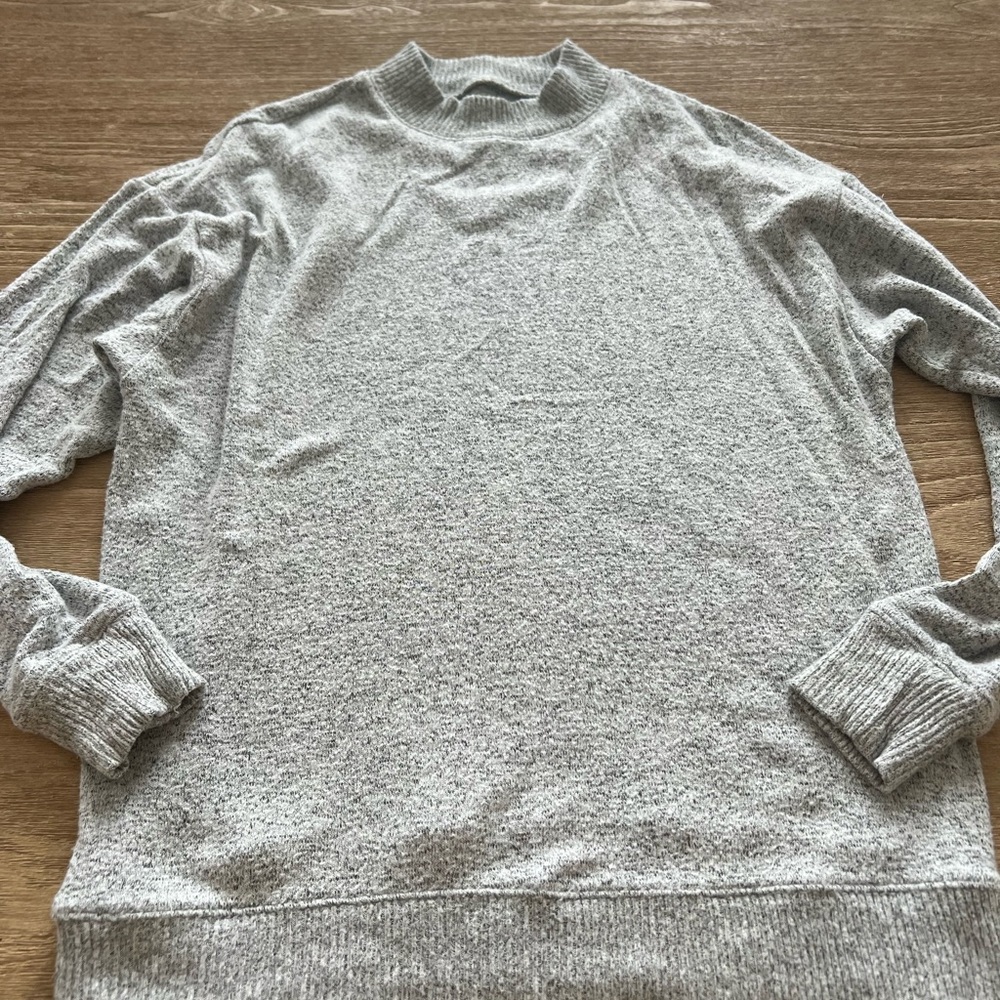 American eagle soft and sexy plush mock turtleneck sweater size xs